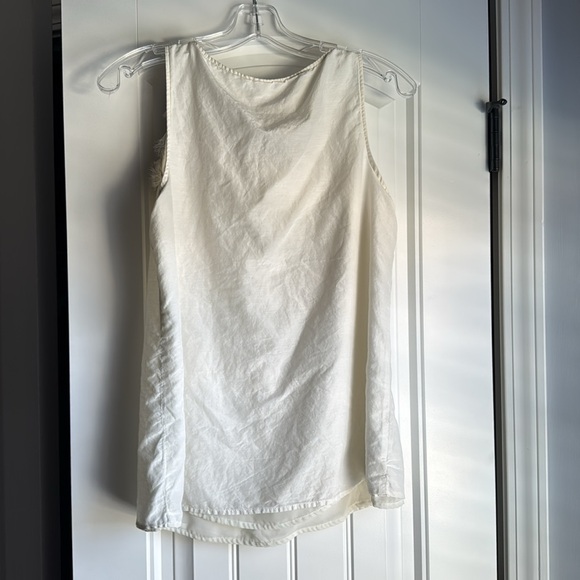 Loft Blouse with Floral Appliqués - Picture 3 of 5